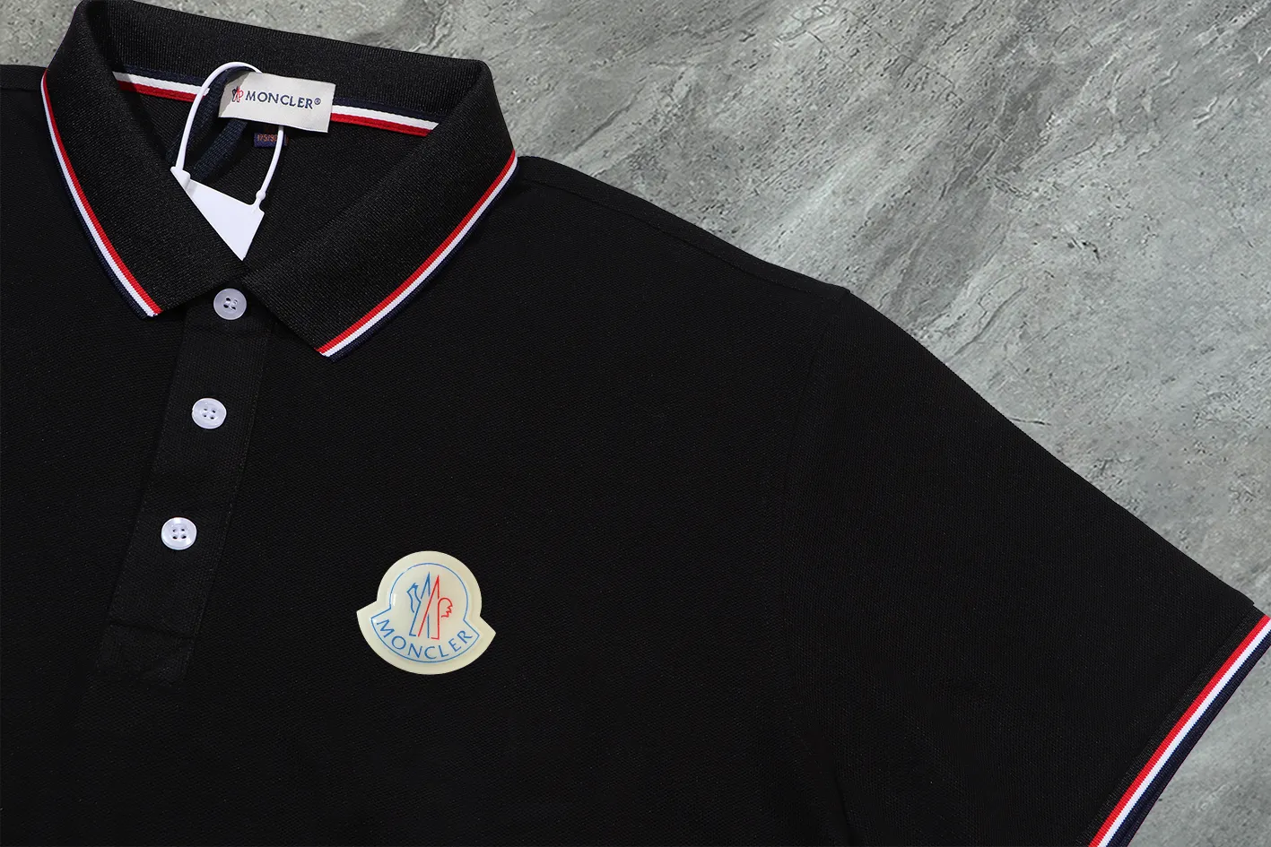 MONCLER~ 2026 New Arrival Quality POLO ， Breathable ， ， ， Quality。 ！ ， ！ LOGO Quality ：Black，White，Gray，Royal Blue Sizes：M~L~XL~2XL~3XL